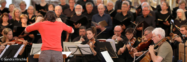 Die Kantorei Weiden singt in der Michaelskirche