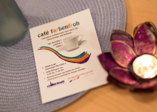 Flyer Cafe Farbenfroh